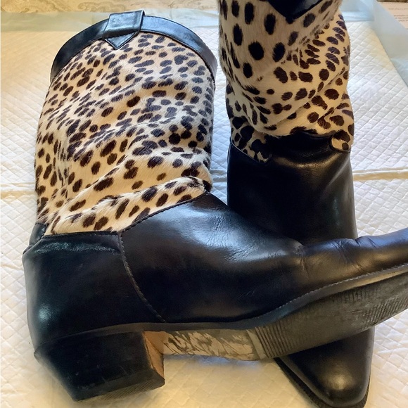 Cowgirl boots, western pony fur pattern, Italian leather, leather lined inside - Picture 4 of 15